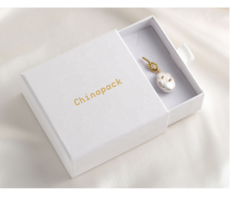 white cardboard box for jewelry