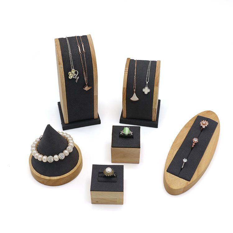 JDA009 leather jewellery display accessory